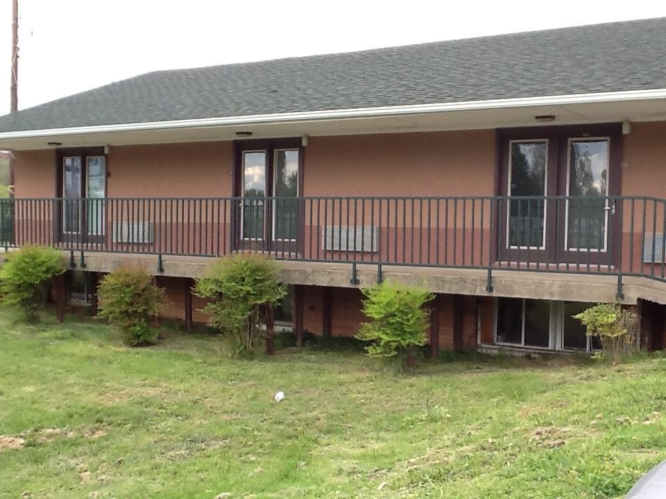 Caronoda Motel Central City Exterior photo